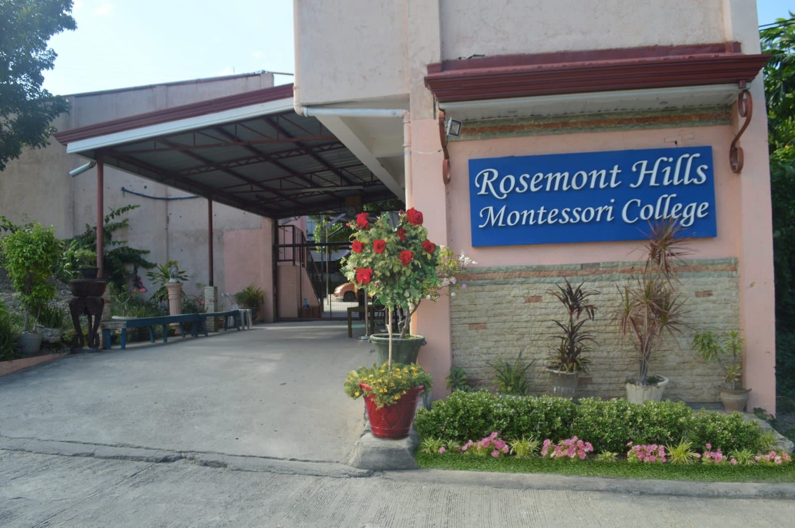 Welcome to Rosemont Hills: A Parent's Guide to Our Campus and Culture
